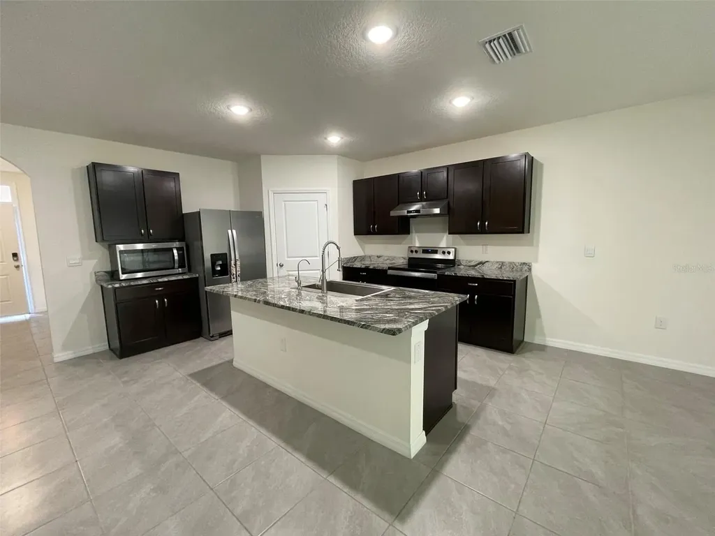 15596 Black Pepper Lane Odessa FL 33556