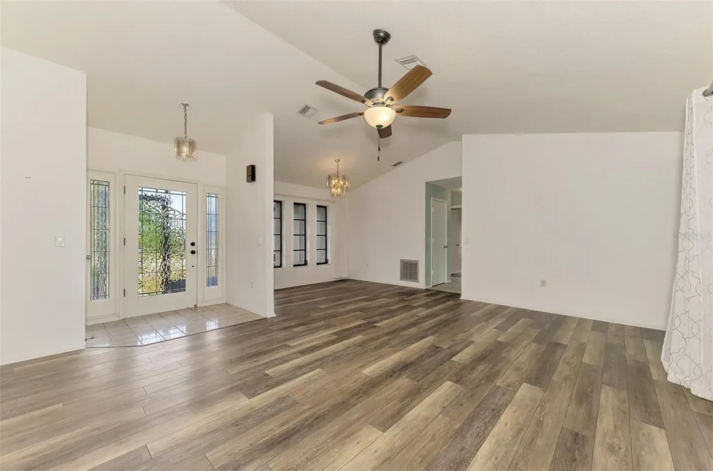 5833 Madison Road Venice FL 34293
