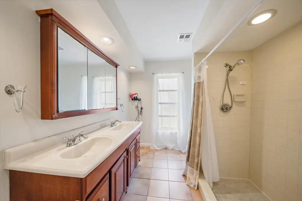 4954 Candlebush Circle Sarasota FL 34241