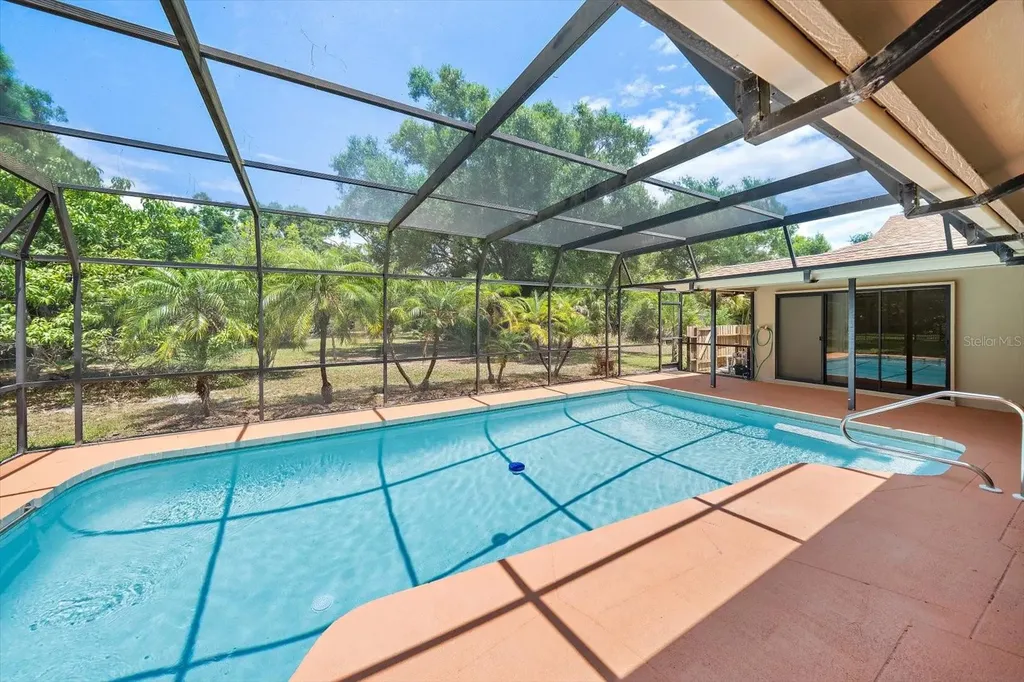4954 Candlebush Circle Sarasota FL 34241
