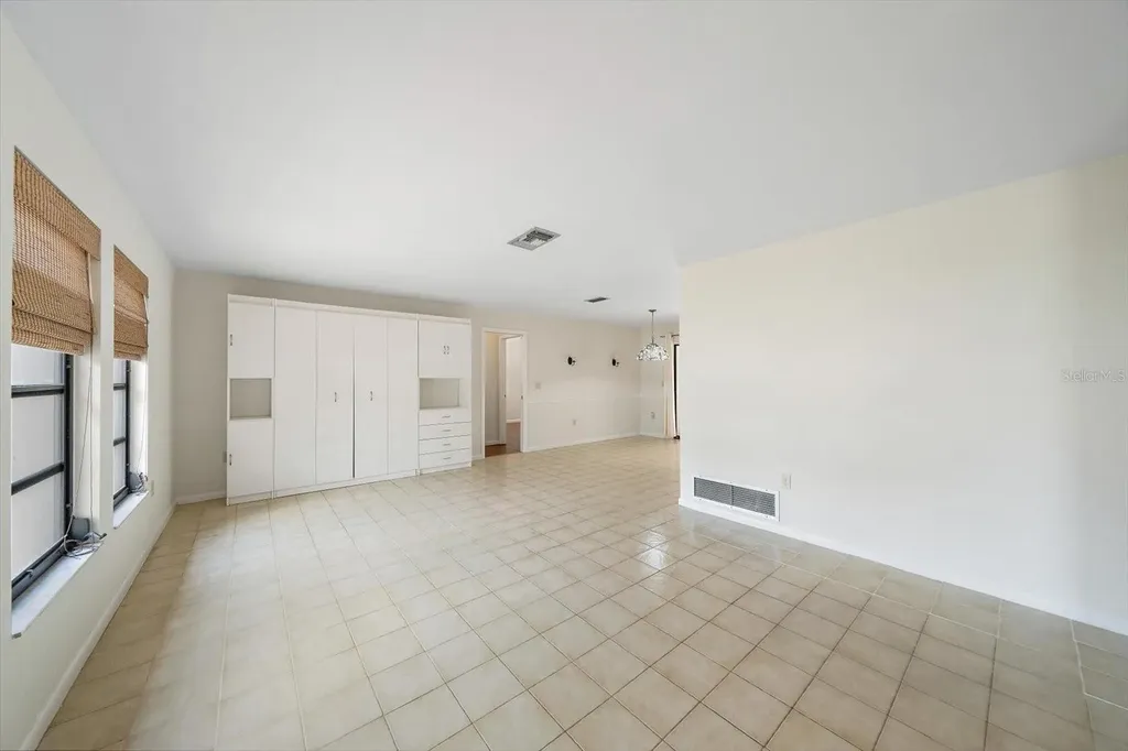 4954 Candlebush Circle Sarasota FL 34241