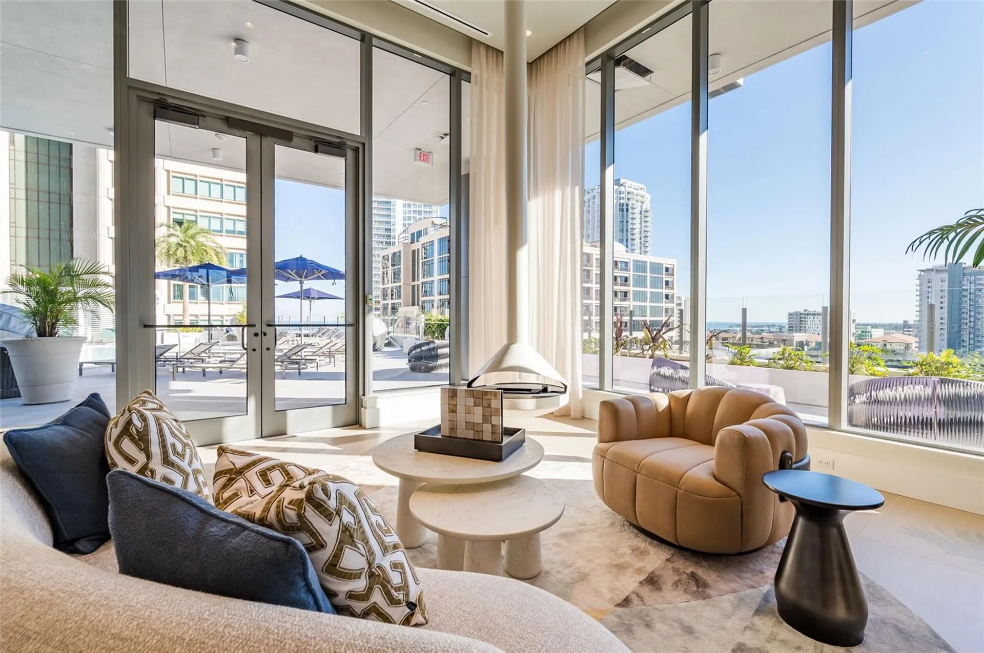 275 1st Avenue South St Petersburg FL 33701