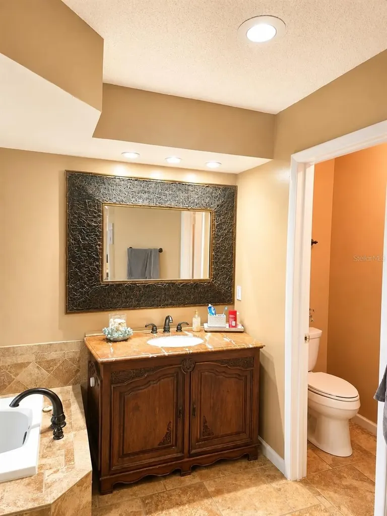2067 Majestic Woods Boulevard Apopka FL 32712