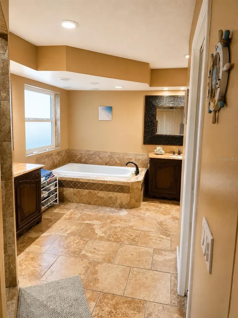 2067 Majestic Woods Boulevard Apopka FL 32712