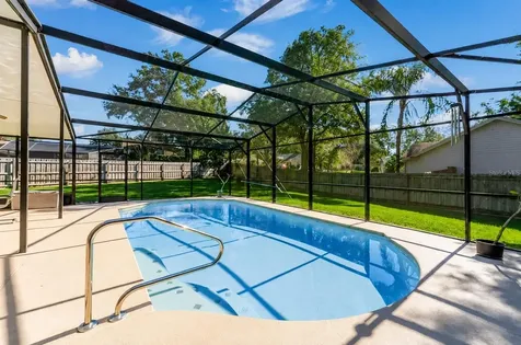 2067 Majestic Woods Boulevard Apopka FL 32712