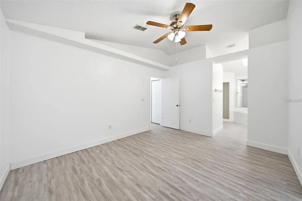 7151 Edgewater Shores Court Orlando FL 32810