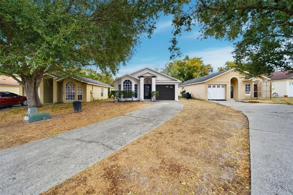 7151 Edgewater Shores Court Orlando FL 32810