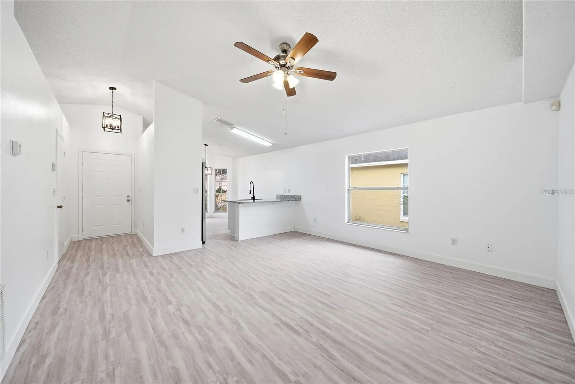 7151 Edgewater Shores Court Orlando FL 32810