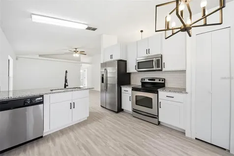 7151 Edgewater Shores Court Orlando FL 32810