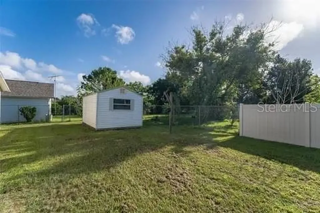 502 Matterhorn Place Kissimmee FL 34758