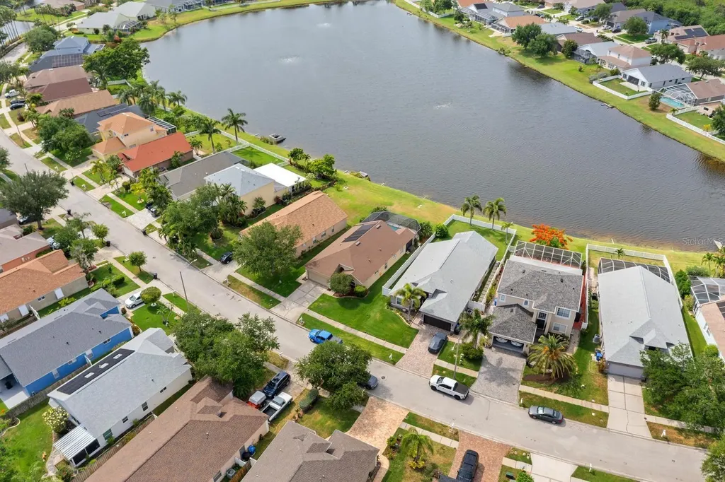 735 NE Addison Drive St Petersburg FL 33716