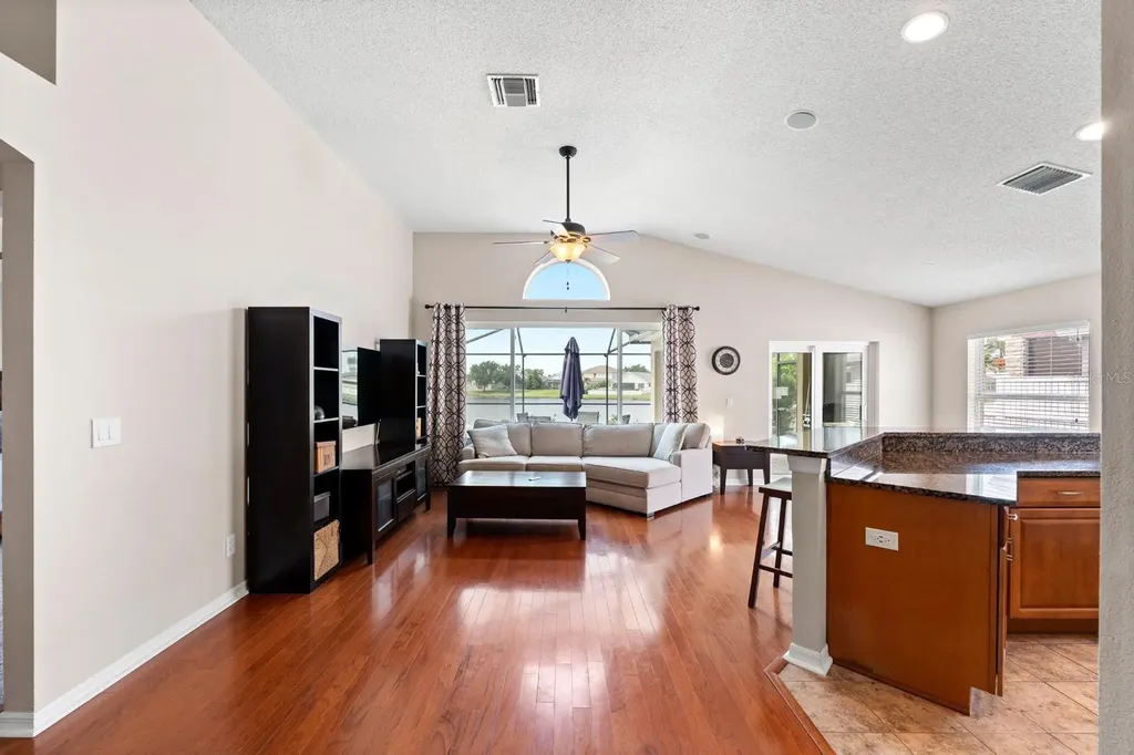 735 NE Addison Drive St Petersburg FL 33716