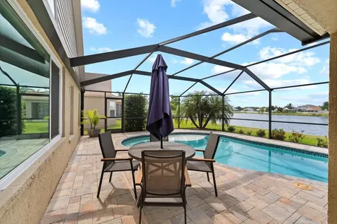 735 NE Addison Drive St Petersburg FL 33716