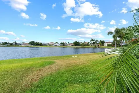 735 NE Addison Drive St Petersburg FL 33716