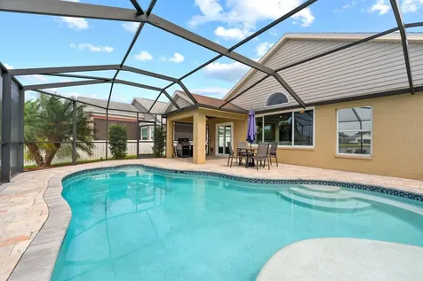 735 NE Addison Drive St Petersburg FL 33716