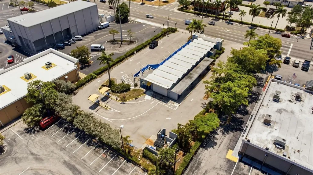 3821 Cleveland Avenue Fort Myers FL 33901