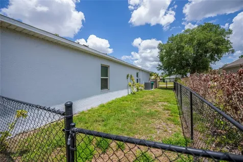 640 Encarnacion Street Punta Gorda FL 33983
