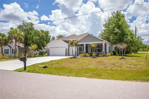 640 Encarnacion Street Punta Gorda FL 33983