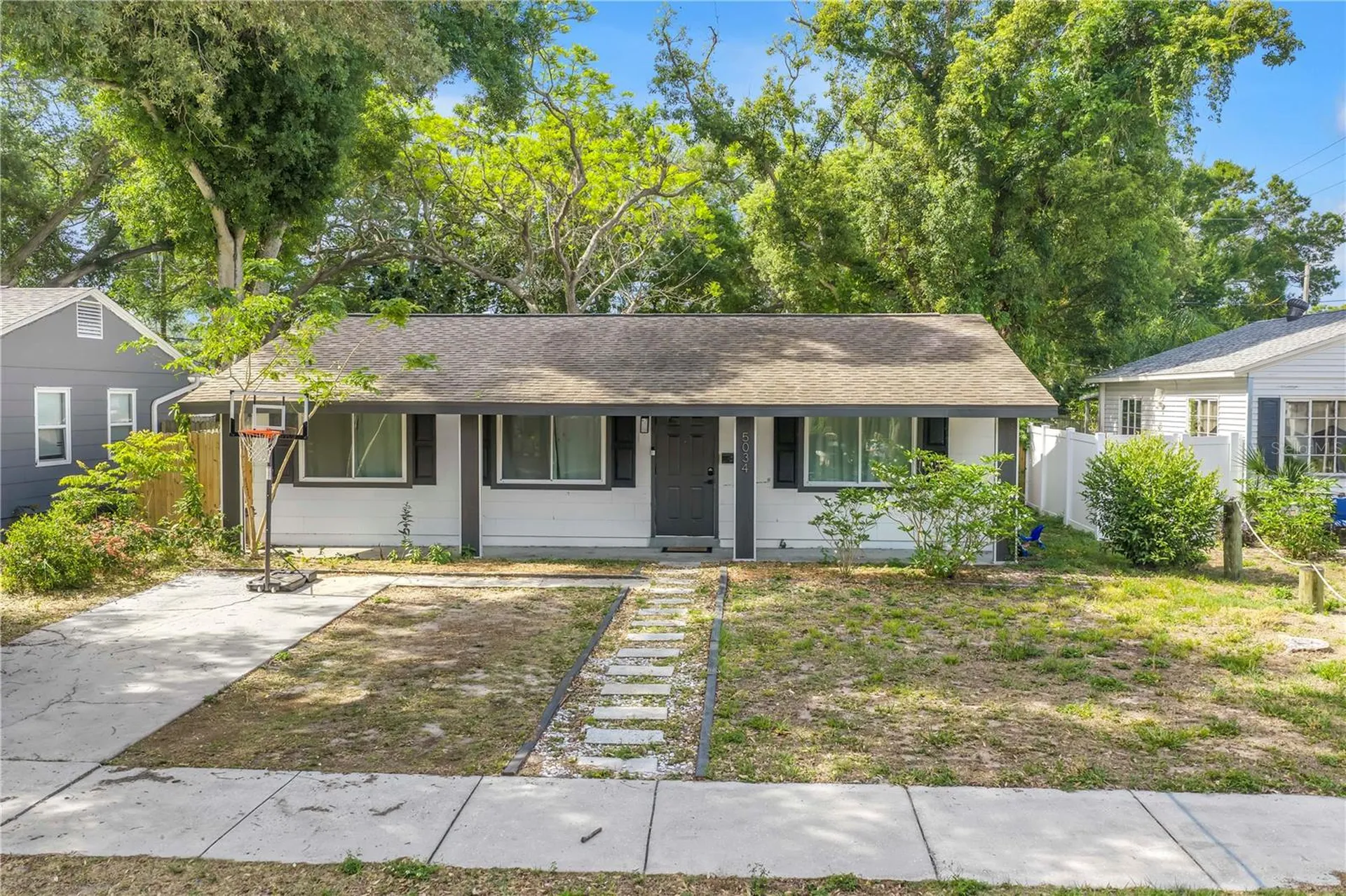 5034 2nd Avenue S St Petersburg FL 33707