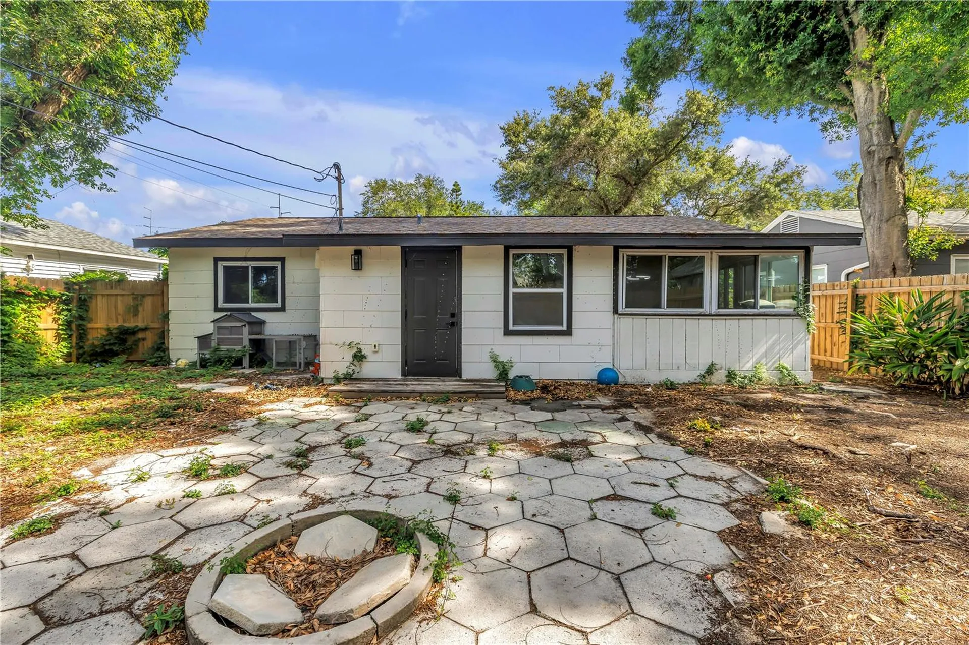 5034 2nd Avenue S St Petersburg FL 33707
