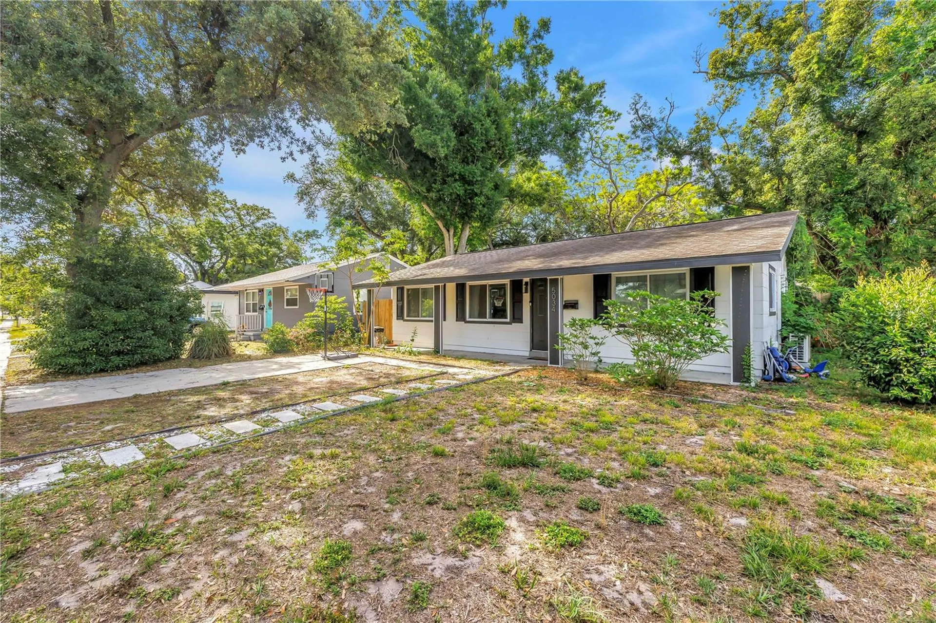 5034 2nd Avenue S St Petersburg FL 33707