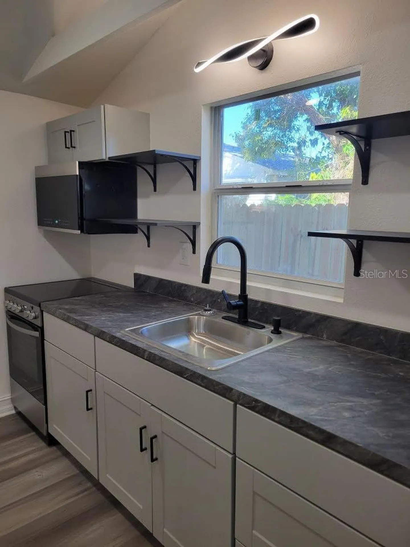 5034 2nd Avenue S St Petersburg FL 33707