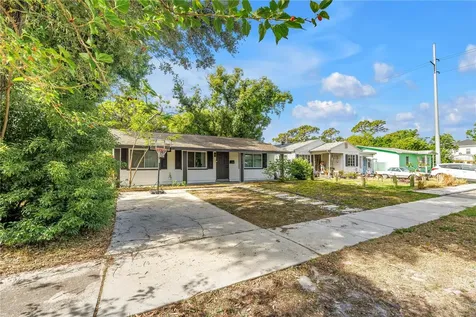 5034 2nd Avenue S St Petersburg FL 33707