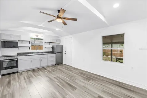 5034 2nd Avenue S St Petersburg FL 33707
