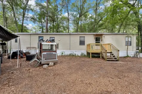 901 NE 11th Avenue Trenton FL 32693