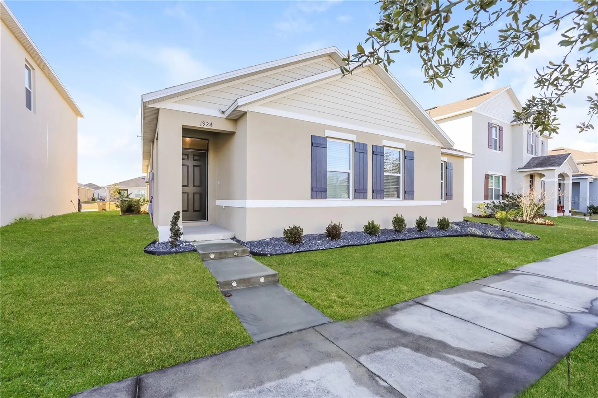 1924 Red Canyon Drive Kissimmee FL 34744