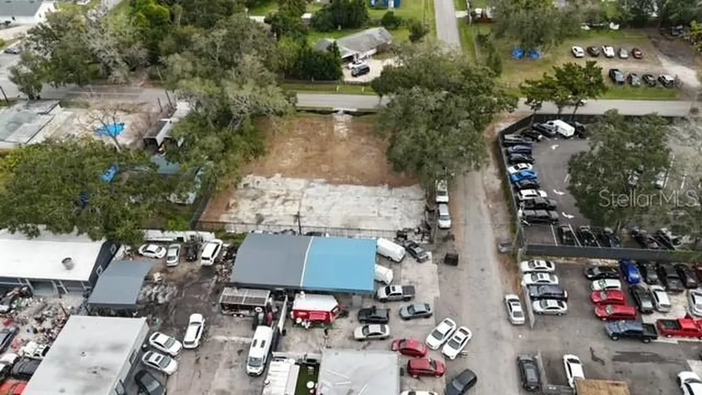 9330 1st Avenue Orlando FL 32824