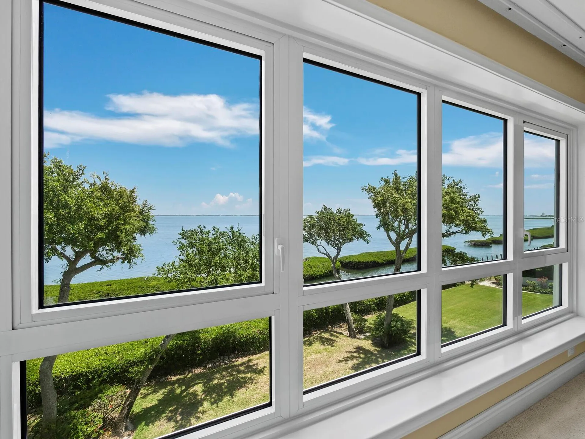 2410 Harbourside Drive Longboat Key FL 34228