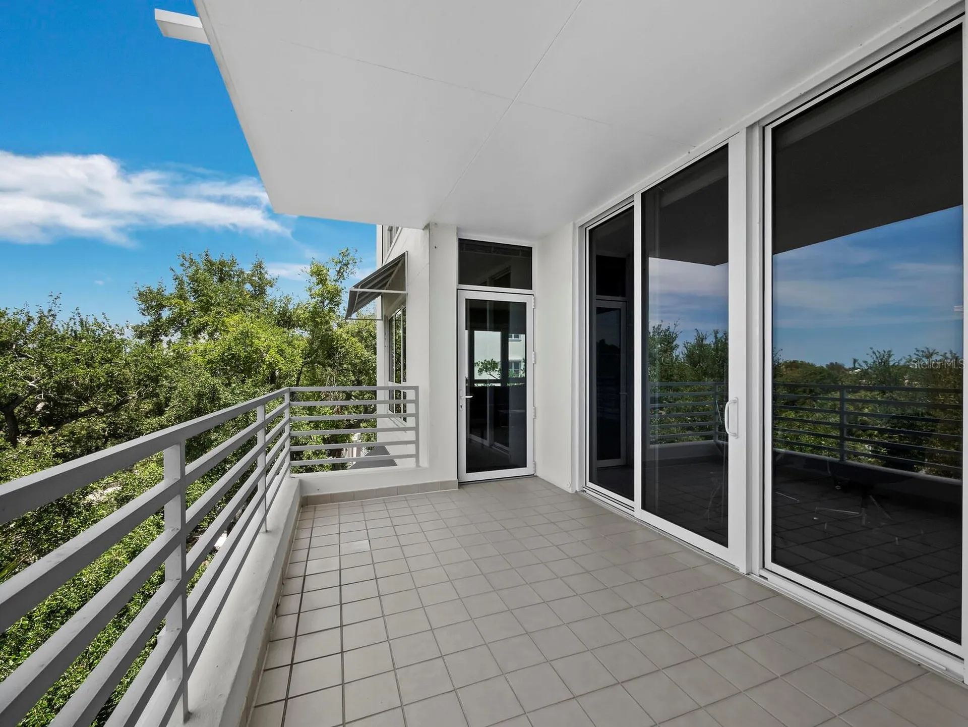 2410 Harbourside Drive Longboat Key FL 34228