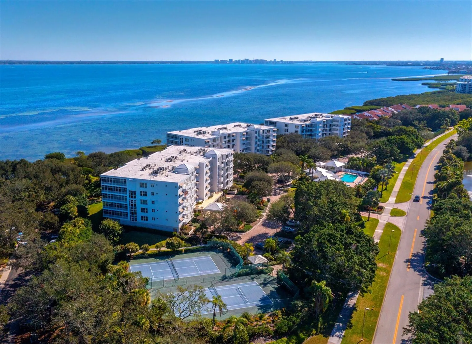 2410 Harbourside Drive Longboat Key FL 34228