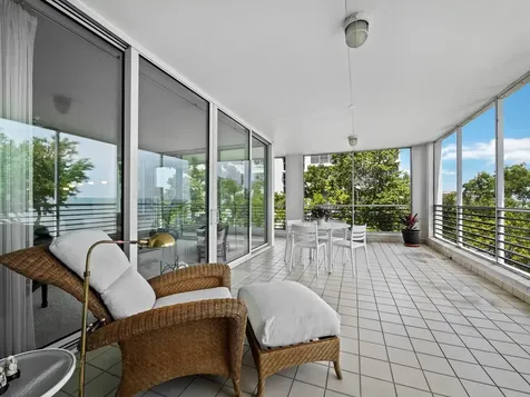 2410 Harbourside Drive Longboat Key FL 34228