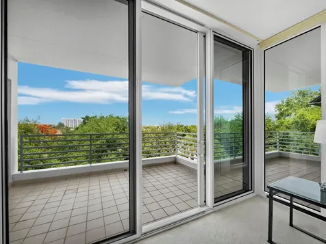 2410 Harbourside Drive Longboat Key FL 34228