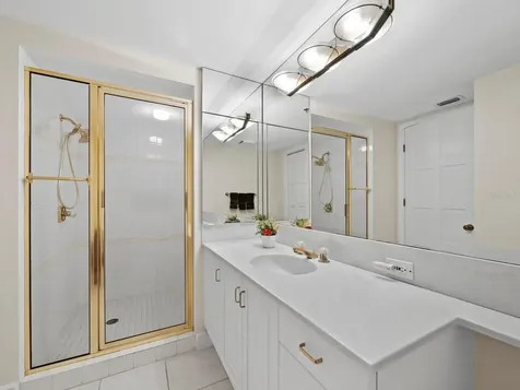 2410 Harbourside Drive Longboat Key FL 34228