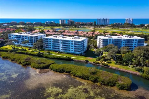 2410 Harbourside Drive Longboat Key FL 34228