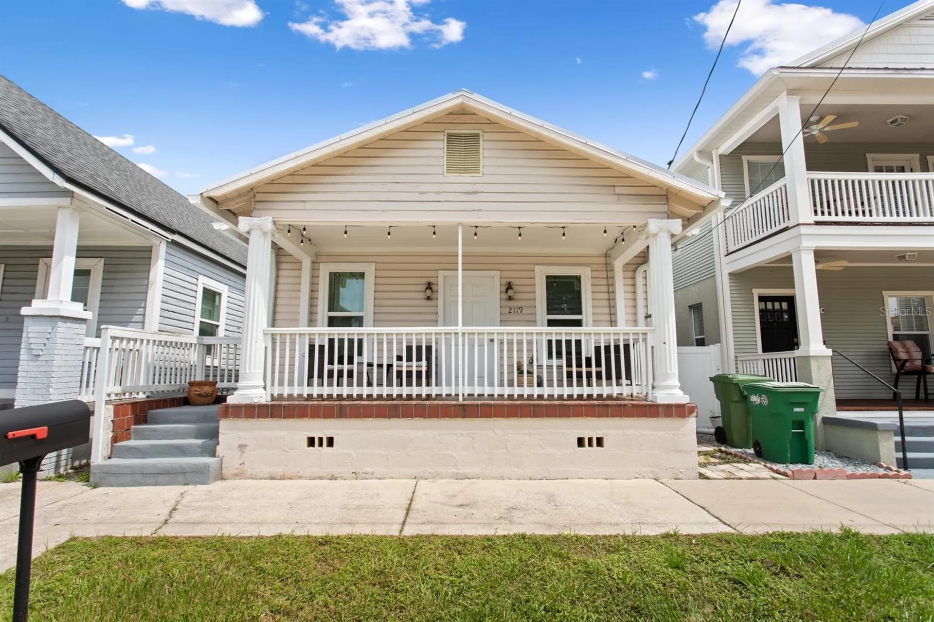 2119 W Spruce Street Tampa FL 33607
