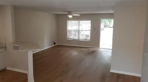 10608 N 50th Street Tampa FL 33617