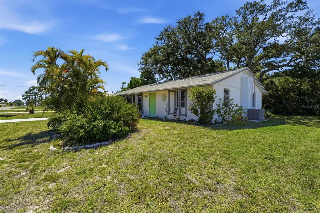 1240 S Venice Boulevard Venice FL 34293