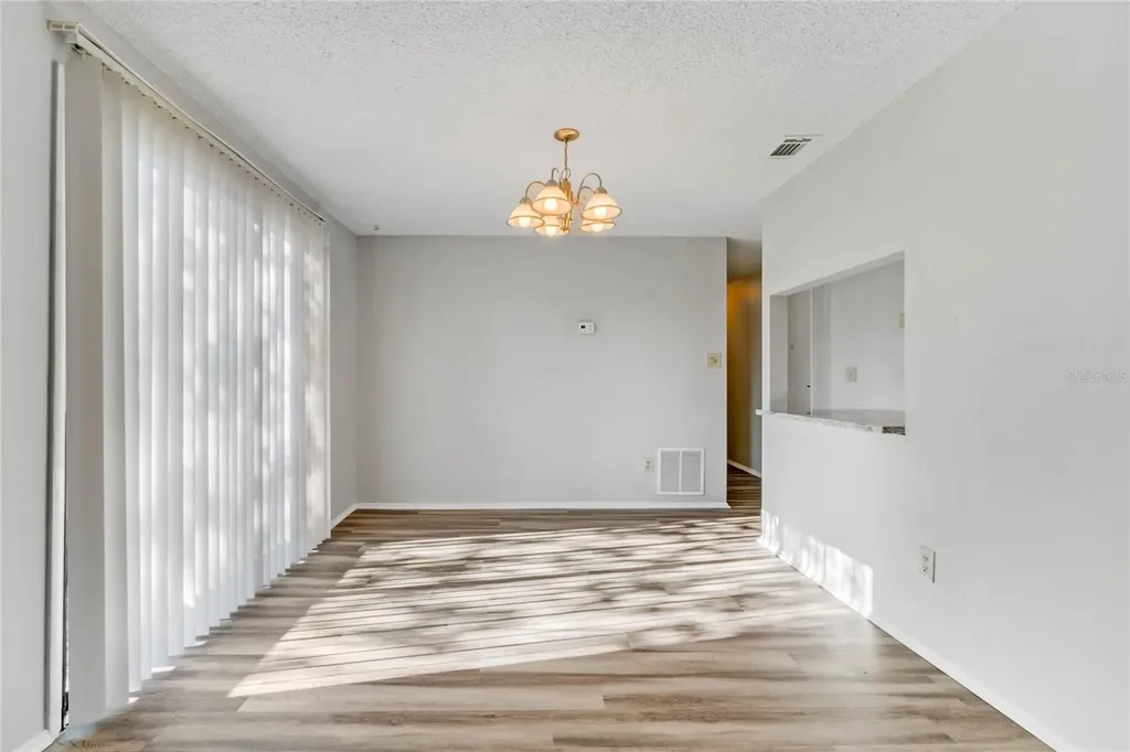 4907 Lake Ridge Road Orlando FL 32808