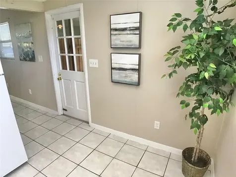 4720 W Leila Avenue Tampa FL 33616