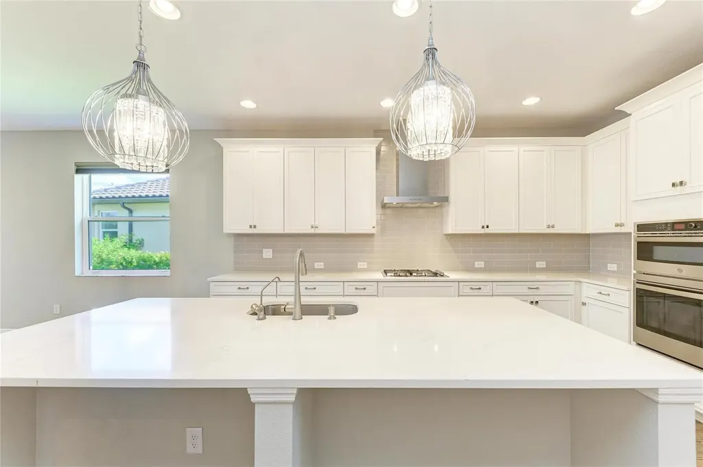 4745 Antrim Drive Sarasota FL 34240