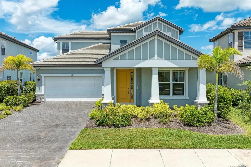 4745 Antrim Drive Sarasota FL 34240