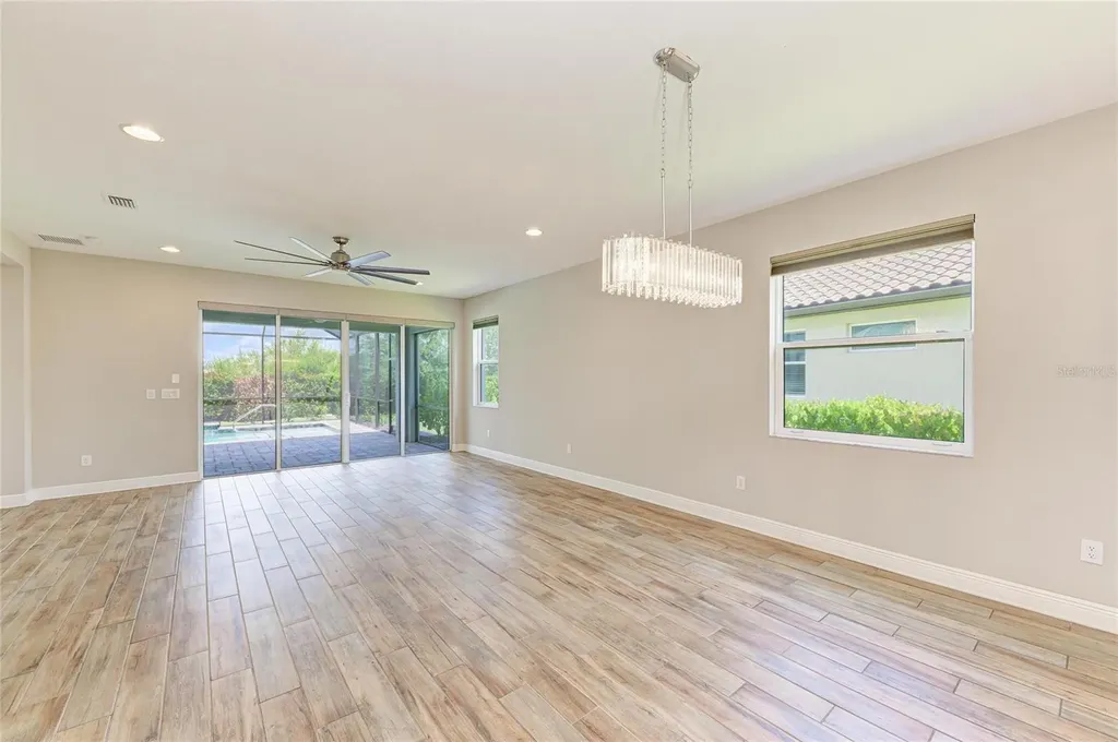 4745 Antrim Drive Sarasota FL 34240