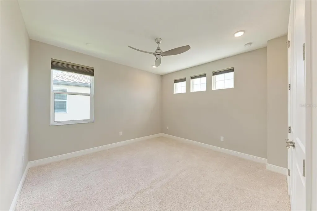 4745 Antrim Drive Sarasota FL 34240
