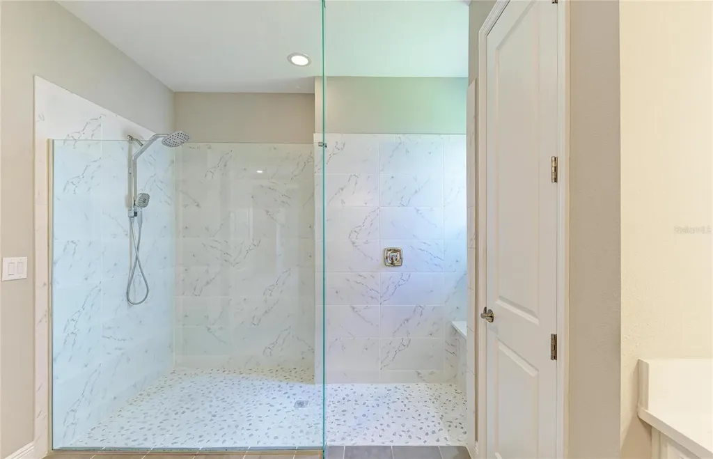 4745 Antrim Drive Sarasota FL 34240