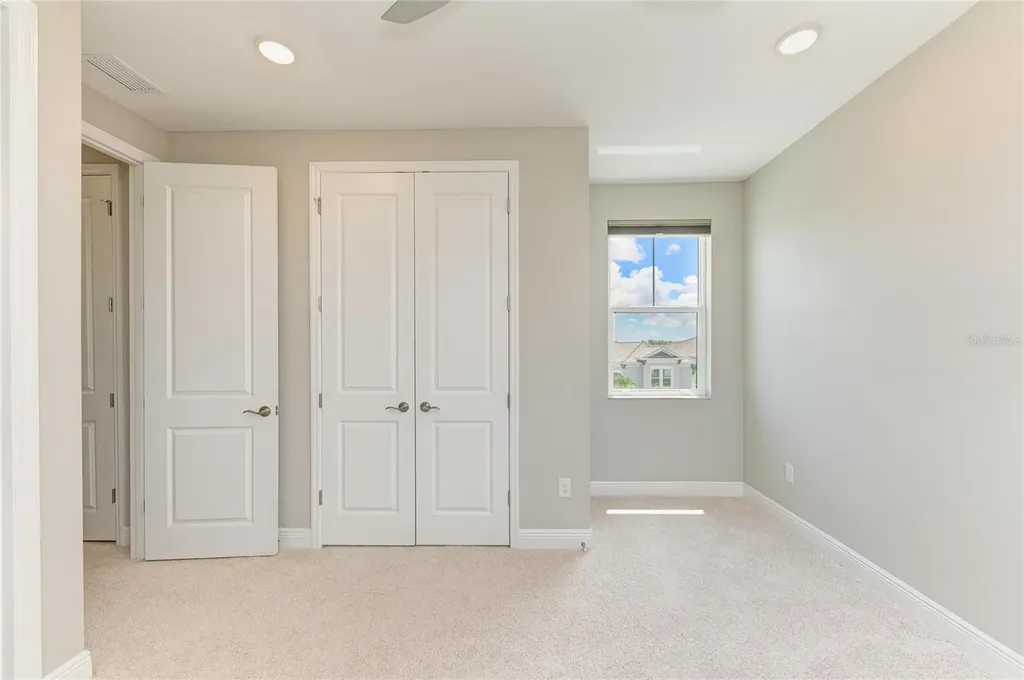 4745 Antrim Drive Sarasota FL 34240