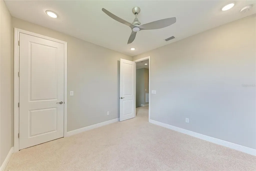 4745 Antrim Drive Sarasota FL 34240